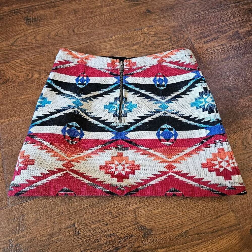 TopShop Aztec Southwestern Mini Skirt - Picture 6 of 7